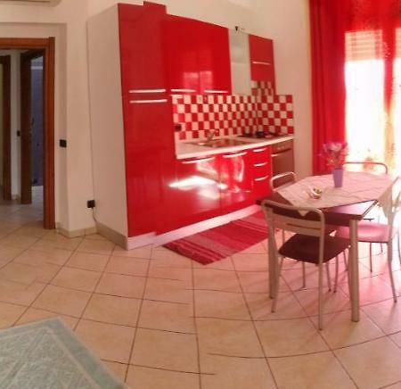 Mussilimbrosu Apartamento Tortolì Exterior foto